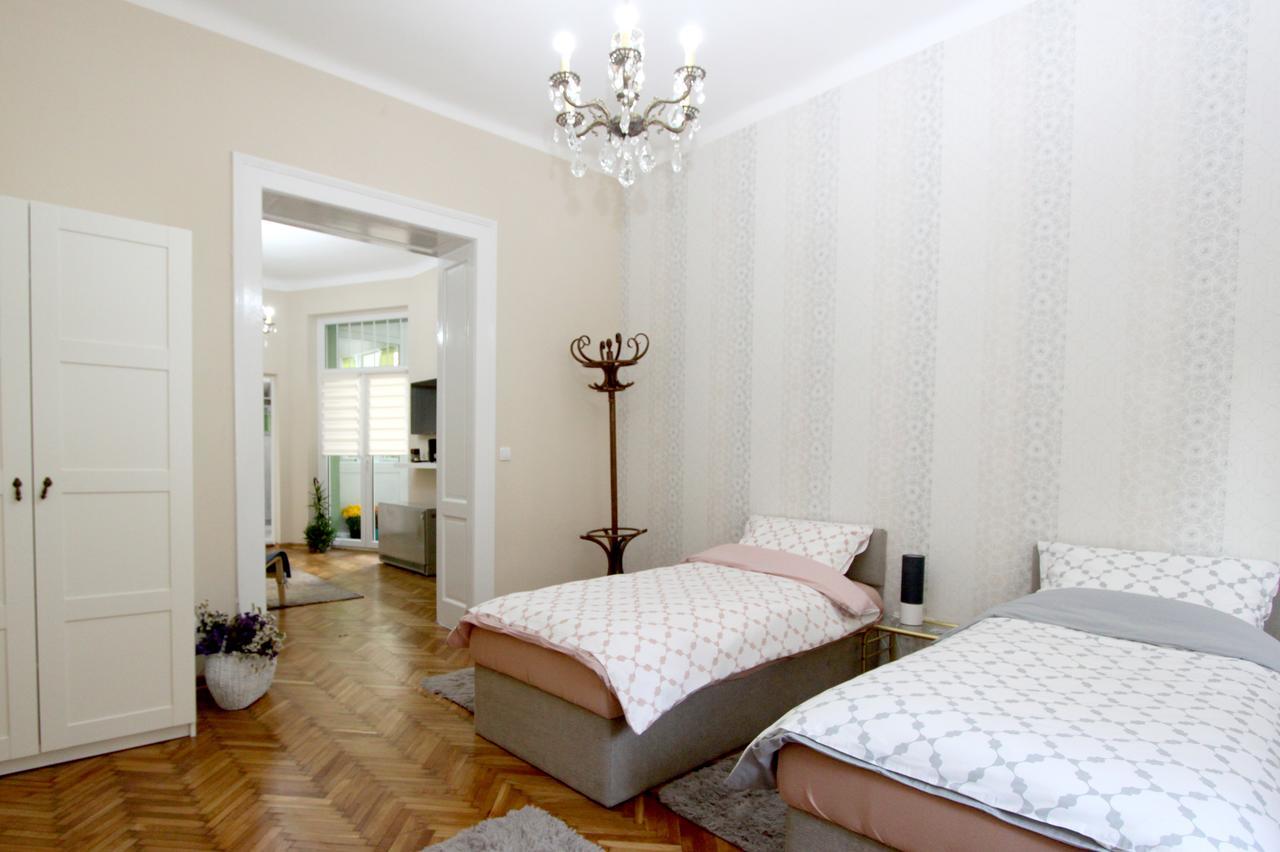 City Center Apartment Mika Beograd Ngoại thất bức ảnh