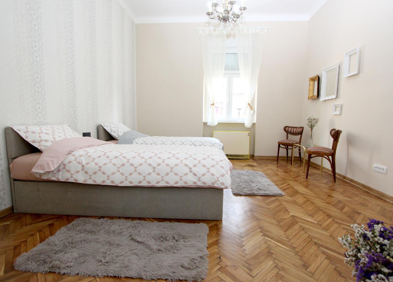 City Center Apartment Mika Beograd Ngoại thất bức ảnh